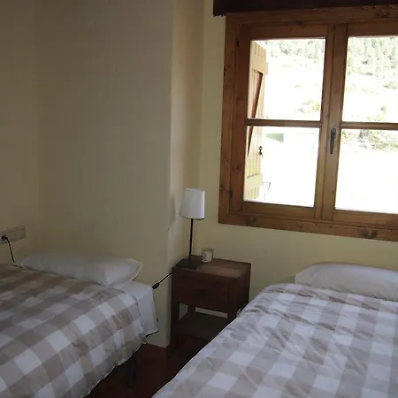 Cal Roseta Apartment Tuixen